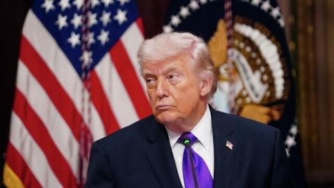 ترامپ آماده است جنگ با ایران را حتی بدون بازگشایی تنگه هرمز پایان دهد: وال‌استریت ژورنال