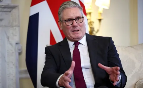 Стармер противопоставил себя Трампу, назвал НАТО «самым эффективным альянсом»