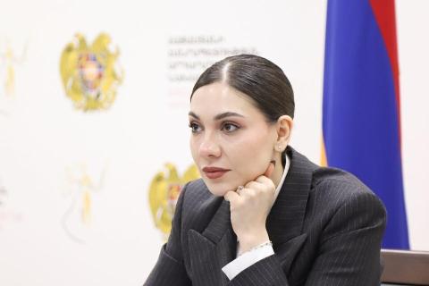 Sesión del Consejo de Reforma Constitucional bajo la presidencia de la ministra Srbuhi Galyan