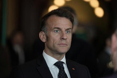 Макрон прибыл в Южную Корею с двухдневным государственным визитом