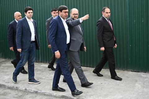 Արայիկ Հարությունյանը ծանոթացել է «Զվարթնոց» օդանավակայանից Երևան տանող ենթակառուցվածքների վիճակին