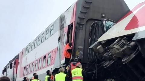 Число пострадавших при ЧП с поездом под российским Ульяновском выросло до 35