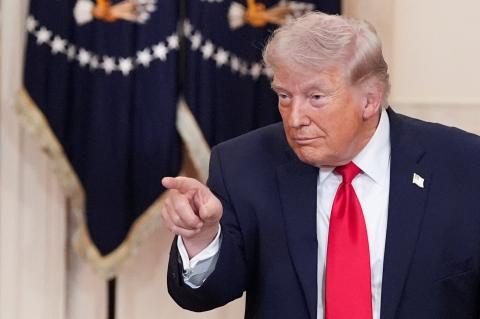 Trump amenazó de nuevo con atacar puentes y centrales eléctricas de Irán