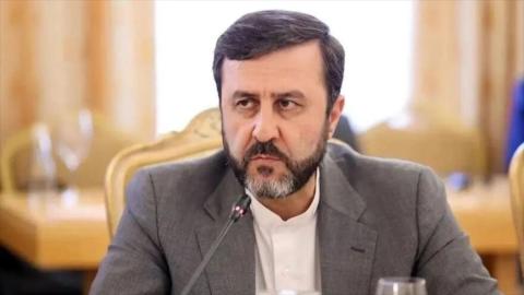 ایران و عمان در حال تدوین پیشنهادی برای نظارت بر تنگه هرمز هستند