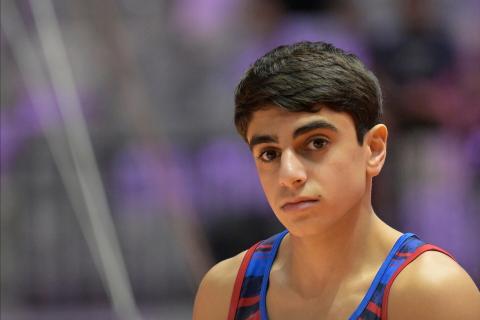 عضو المنتخب الأرمني للجمباز وبطل أوروبا هامليت مانوكيان يحرز بطولة العالم