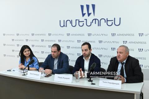 Exposición educativa "USOOMFest 2026" en Ereván