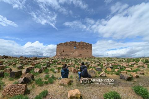 أرمينيا تسجّل رقماً قياسياً في عدد السياح الوافدين في الربع الأول من عام 2026