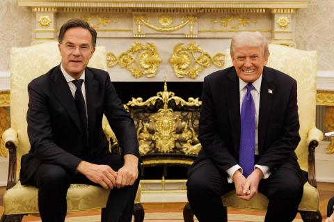 Рютте встретится в США с Трампом на фоне критики Вашингтоном НАТО