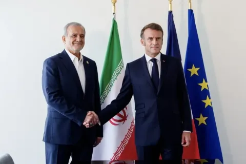 Փեզեշքիանը և Մակրոնը քննարկել են Իրան-ԱՄՆ բանակցությունները, համաձայնագրի հեռանկարները
