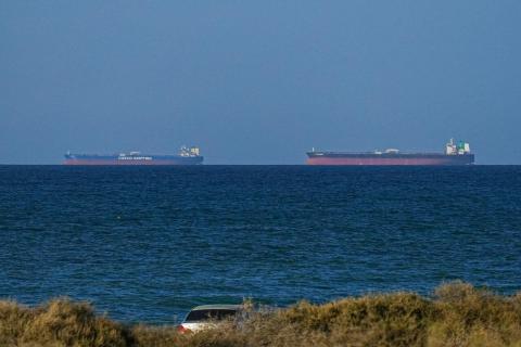 Пакистанский танкер прошел через Ормузский пролив