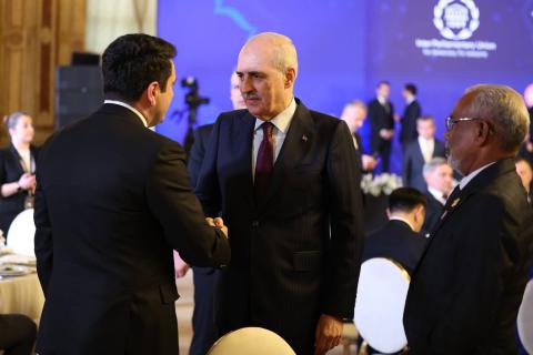 رئيس البرلمان الأرمني آلان سيمونيان يلتقي نظيره التركي نعمان كورتولموش في إسطنبول على هامش الدورة 152 لاتحاد البرلمانات الدولية