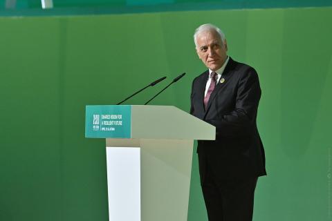 Le président Vahagn Khatchatourian a prononcé un discours lors du Sommet régional des Nations unies sur l'environnement