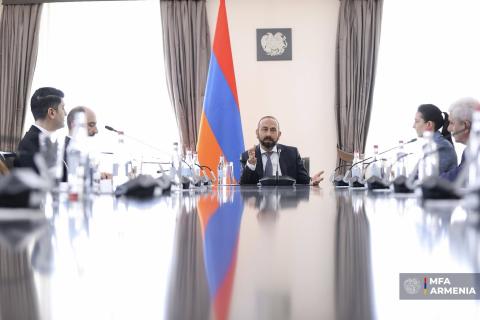 Public Council under Foreign Minister Mirzoyan discusses normalization with neighboring countries