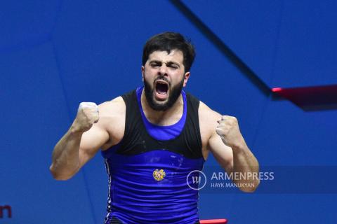 عضو منتخب أرمينيا لرفع الأثقال كاريك كارابيتيان يجرز بطولة أوروبا للمرة الثالثة في مسيرته