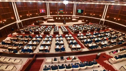 Բաքուն բողոքի նոտա է հղել ԵՄ-ին և դադարեցրել Միլի Մեջլիսի կապերը Եվրախորհրդարանի հետ