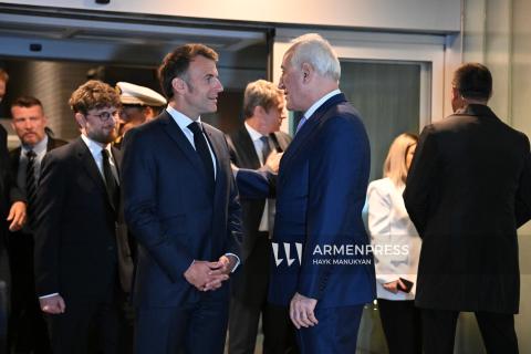 Llegada del presidente de Francia a Armenia