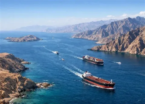 ԱՄԷ-ն հայտարարել է, որ Հորմուզի նեղուցում գտնվող իր լցանավը հարվածի տակ է հայտնվել
