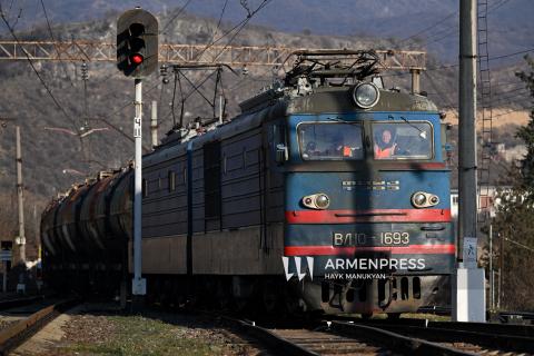 Ադրբեջանի տարածքով Հայաստան է ուղարկվում պարարտանյութով բեռնված 10 վագոն