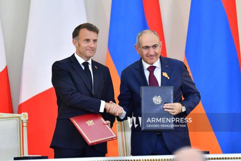 Pashinyan: “El nuevo documento permite una implementación más efectiva del escenario actual en las relaciones armenio-francesas”
