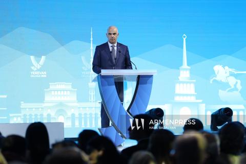تتمتّع أرمينيا بمكانتها المستحقة في الأسرة الأوروبي  وفي وقت حاسم لمستقبل أوروبا تستعد أرمينيا للانتخابات البرلمانية في يونيو- الأمين العام لمجلس أوروبا آلان بيرسيه-