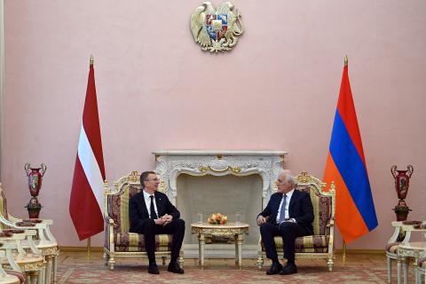 Президенты Армении и Латвии приняли совместное заявление об укреплении сотрудничества в ряде областей