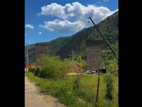 Pashinyan says longest bridge in Armenian history being built in Meghri