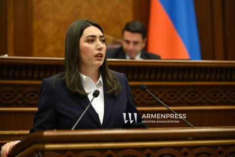 Parliament of Armenia approves biometric identity document legislation