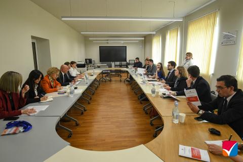 Делегацию наблюдательной миссии ПАСЕ приняли в ЦИК Армении