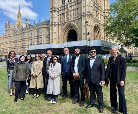 کارشناسان ارمنستان و جمهوری آذربایجان در لندن روند صلح را بررسی کردند