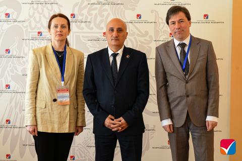 نمایندگان مجمع بین‌پارلمانی کشورهای مشترک‌المنافع در کمیسیون مرکزی انتخابات ارمنستان مورد استقبال قرار گرفتند