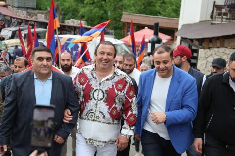 Tsarukyan calls for elected governors and restoration of agriculture ministry