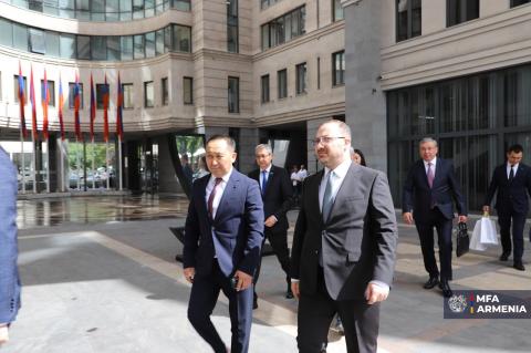 Հայաստանի ու Ղազախստանի արտաքին գերատեսչությունները խորհրդակցություններ են անցկացրել