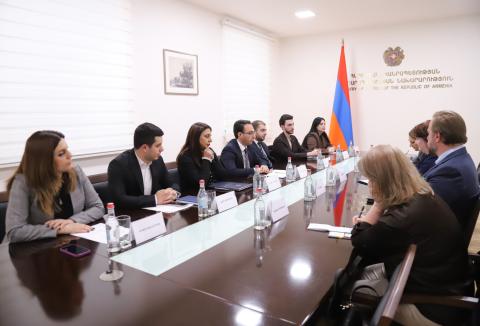 ՀՀ արդարադատության նախարարության գլխավոր քարտուղարն ու ԱՄՆ դեսպանության գլխավոր հյուպատոսը քննարկել են ոլորտային հարցեր