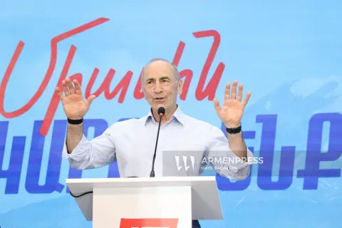 «Հայաստան» դաշինքը Չարենցավանում խոստացել է վերադարձնել Հայաստանի արդյունաբերական հզորությունը