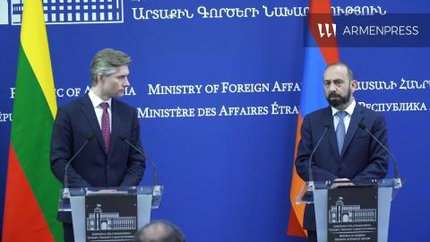 Армения и Литва стали стратегическими партнерами: Арарат Мирзоян