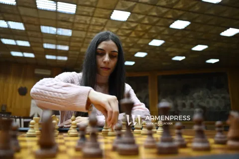 Ajedrecistas armenias arrancan su participación en el Campeonato Europeo Individual Femenino