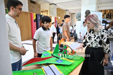 Yerevan conference explores opportunities and risks of AI in education