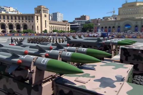 Armenia displays multiple rocket launchers, air defense systems at military parade