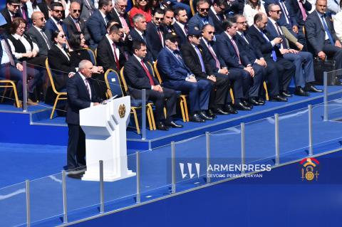 Cumhuriyet Günü geçit töreninde 7 ülke üretimi silah ve askeri teçhizat sergilendi