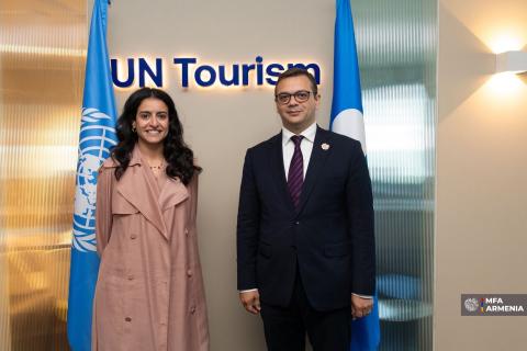 في إطار المؤتمر الوزاري الخامس للدبلوماسية النسوية في مدريد نائب وزير خارجية أرمينيا يلتقي بالأمينة العامة لمنظمة السياحة العالمية التابعة للأمم المتحدة