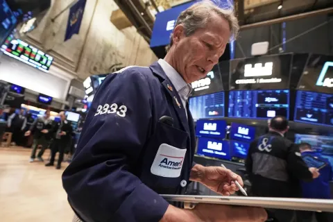 US stocks up - 02-06-26
