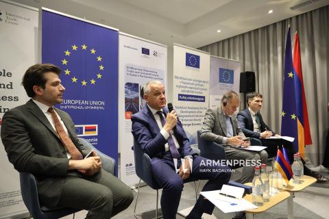 Եվրամիության օգնությամբ հայկական ծաղիկները կարտահանվեն Լատվիա. քննարկումներ կան նաև Նիդեռլանդների հետ