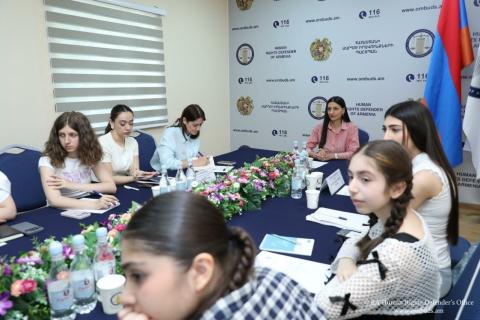 ՄԻՊ խորհրդի նիստում քննարկվել են երեխաների անձնական տվյալների պաշտպանության և հաշմանդամություն ունեցող անձանց իրավունքների հարցերը