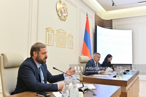 ՀՀ ԱԺ մշտական հանձնաժողովների համատեղ նիստ