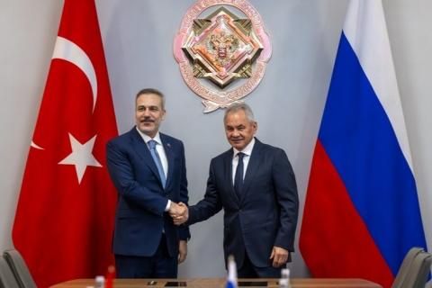 Հաքան Ֆիդանը Մոսկվայում հանդիպել է Սերգեյ Շոյգուի հետ