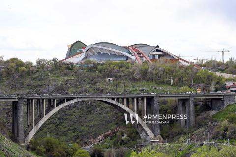 Երևանի քաղաքապետը կարևորել է նախանշված ժամկետներում Կիևյան կամրջի վերանորոգումն ավարտելը