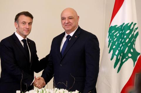 Президенты Ливана и Франции обсудили стабилизацию ситуации в Ливане после заключения режима прекращения огня