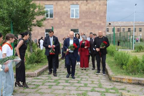 Տոնական մթնոլորտում նշվել է Անի համայնքի օրը