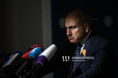 Премьер-министр Пашинян с трудом представляет решение проблем системы правосудия без принятия новой Конституции