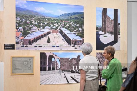 Выставка на тему «Джим Торосян: мастер красоты»